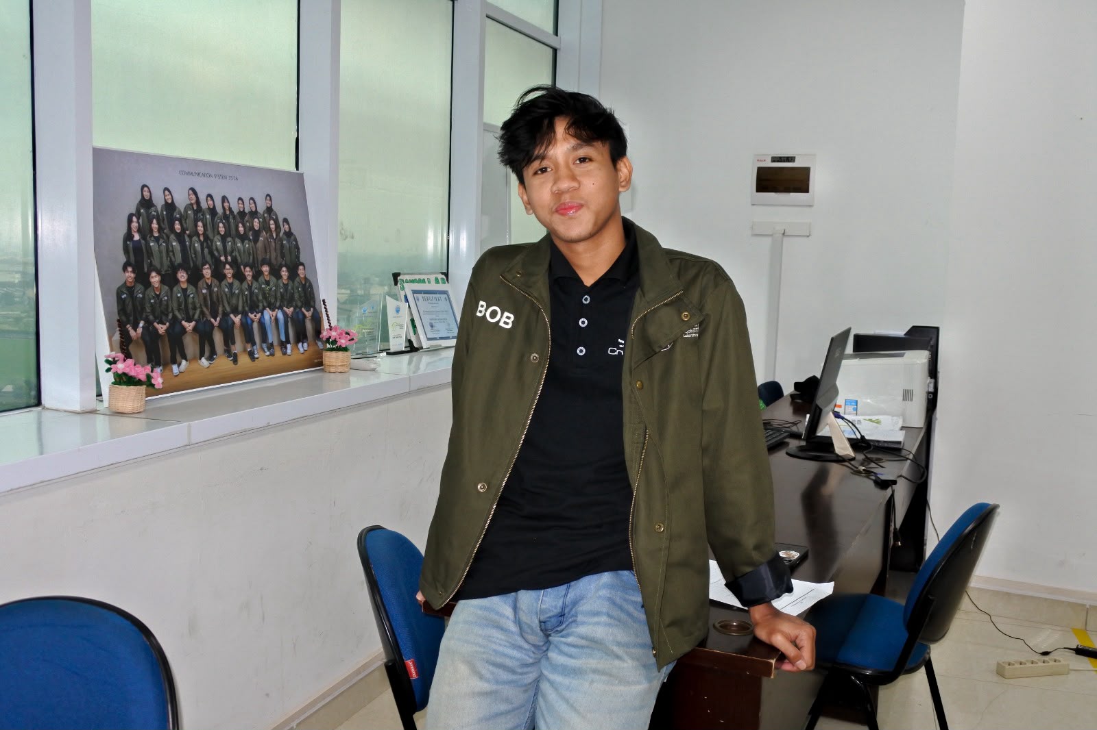 Ahmad Farhan F